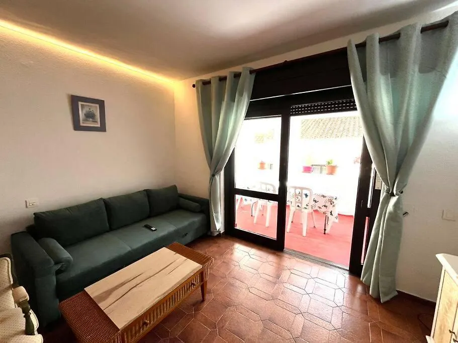 Apartment Puerto Banus -4 Till 8 Persons - Parking - Beach At 100M Marbella