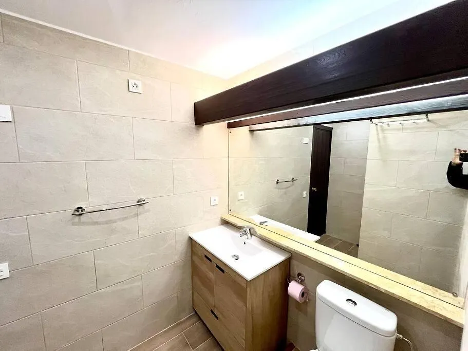 Puerto Banus -4 Till 8 Persons - Parking - Beach At 100M Marbella Daire
